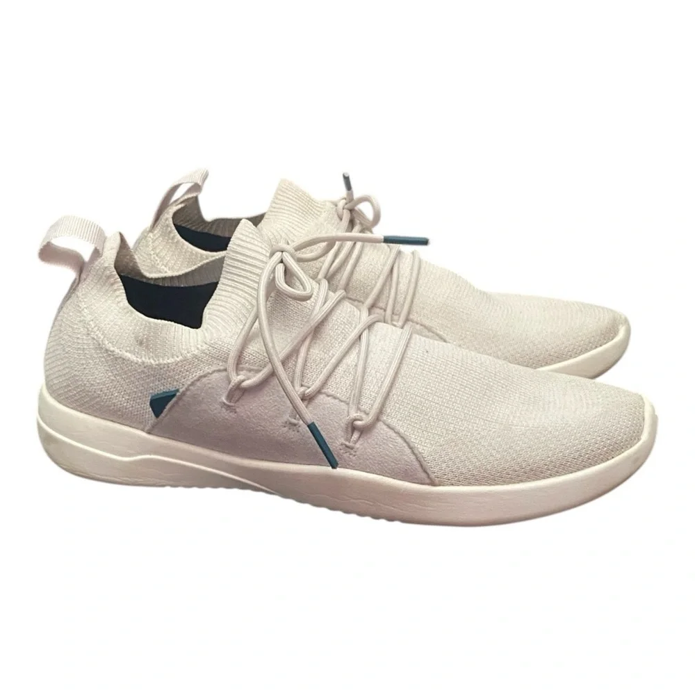 Vessi Womens Cityscape Classics White Sneakers Size 7 Waterproof Dyma-Tex